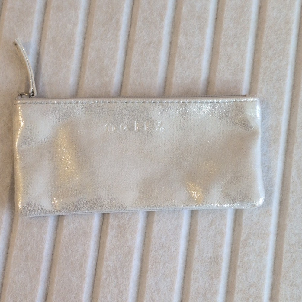 Mally Silver Makeup Bag with Zipper Closure Travel Cosmetic‎ Organizer